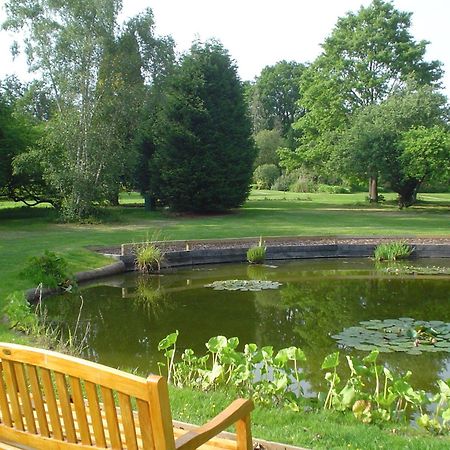 Farnham House Hotel Exterior foto